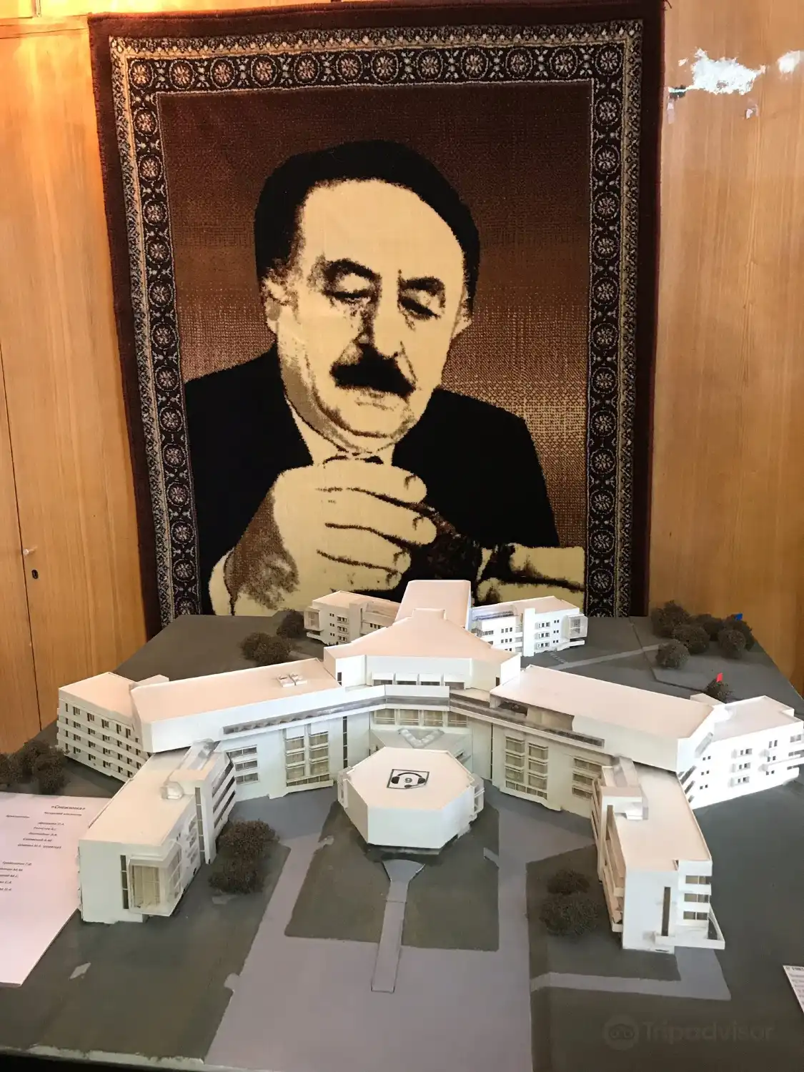 Hotels near Ilizarov Center museum