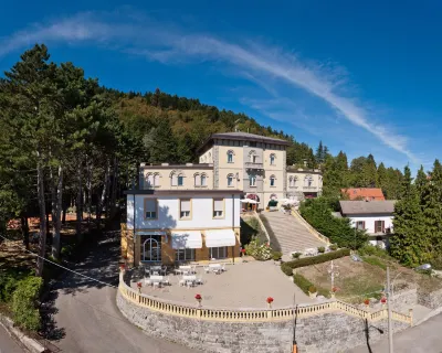 Hotel San Marco Sestola فنادق في Fiumalbo