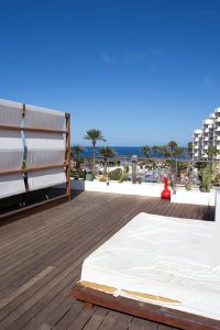 Hoteles en Playa de la Américas Foot Locker desde 87EUR | Trip.com