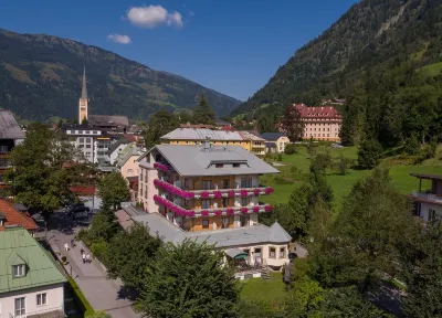 Hotel Völserhof - Bergbahn im Sommer 2025 Inklusive Hotels in Bad Hofgastein