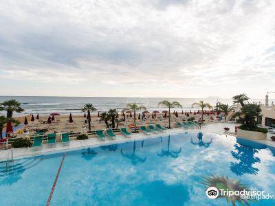 Grand Hotel la Playa
