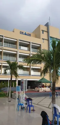 Grage Hotel Bengkulu - Pools