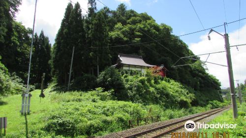 保食神社