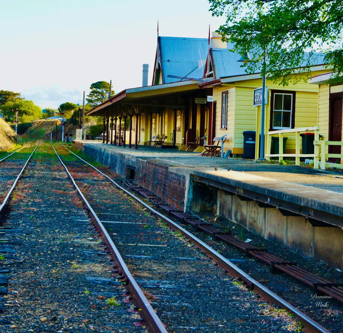 Hotels near Cooma Monaro Railway