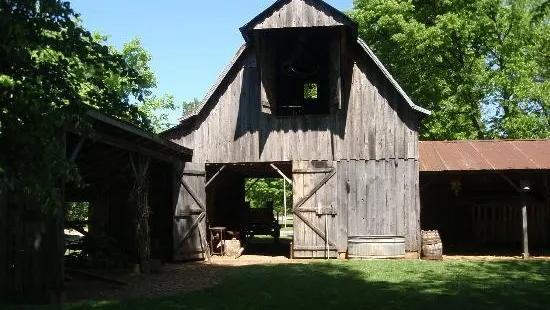 Shiloh Museum of Ozark History