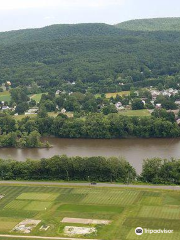 Mount Sugarloaf State Reservation