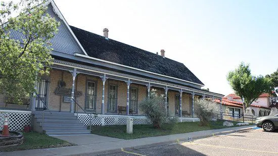 Annie Riggs Memorial Museum