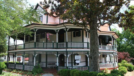 Hiddenite Arts & Heritage Center's Lucas Mansion Museum