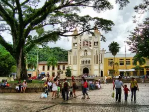 Plaza los Libertadores