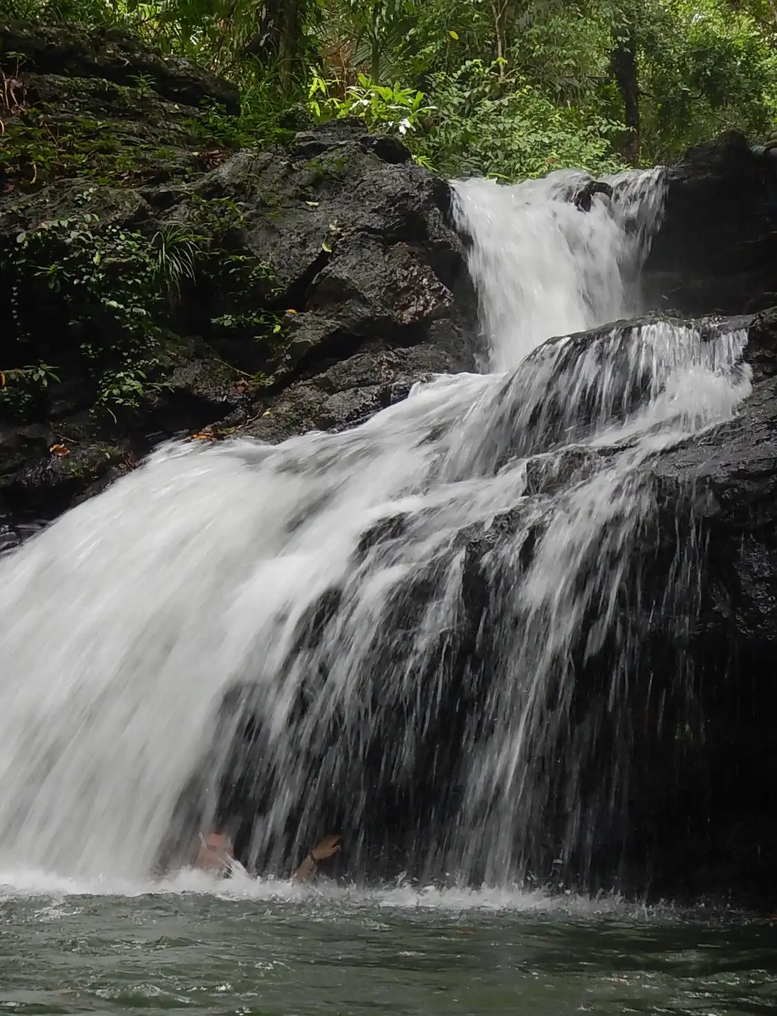 Hotels near Concepcion Falls
