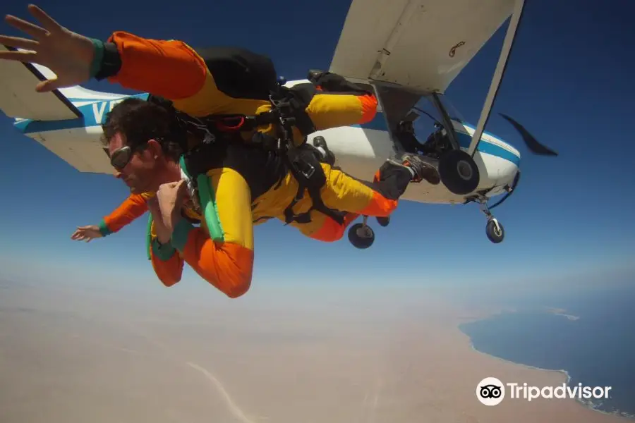 GoSkydive4Fun - Swakopmund Skydiving Club