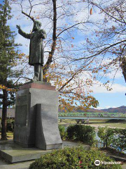 Kono Hironaka Statue
