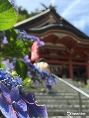 Meotogi Shrine