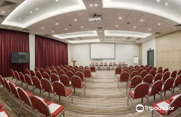 利佩茨克市中心美居酒店