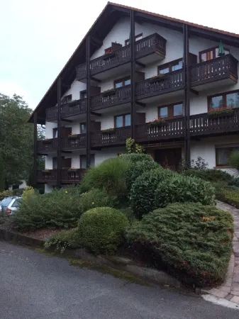 Am Kurpark Отели рядом с достопримечательностью «Stadthalle»