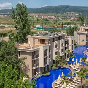 Cascadas Family Resort