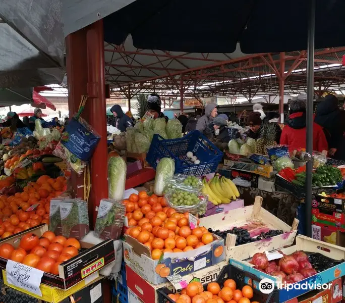 Night Vyshyvanka Market "Torgovitsa"