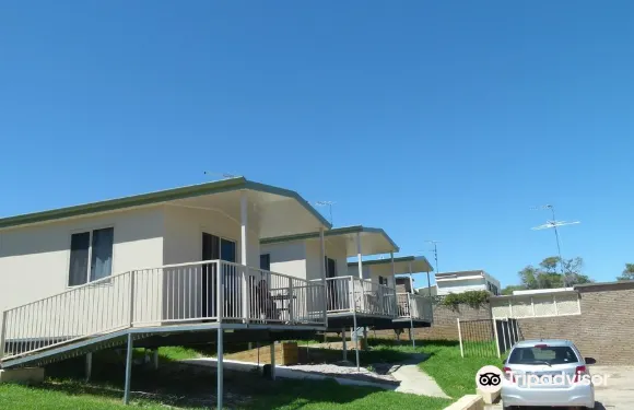 雙水域房車公園酒店 - 達維斯維爾