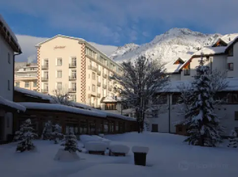 ชไวเซอร์โฮฟ