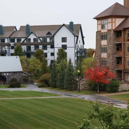 Long Trail House Condominiums at Stratton Mountain Resort