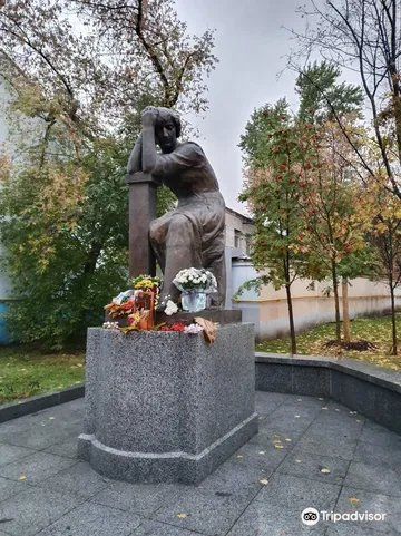 2_Памятник Марине Цветаевой