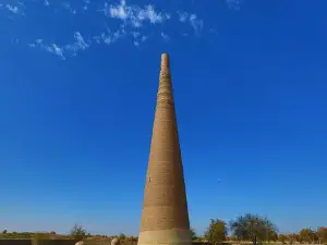 Kutlug Timur Minaret