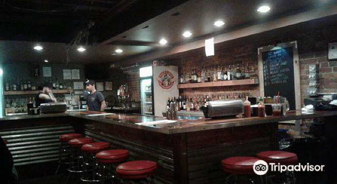 Dead Crow Comedy Room