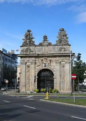 Hotels near Harbour Gate
