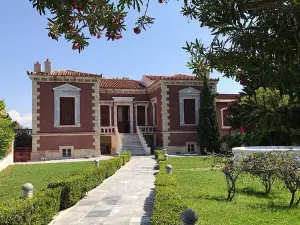Red House of Maliou family