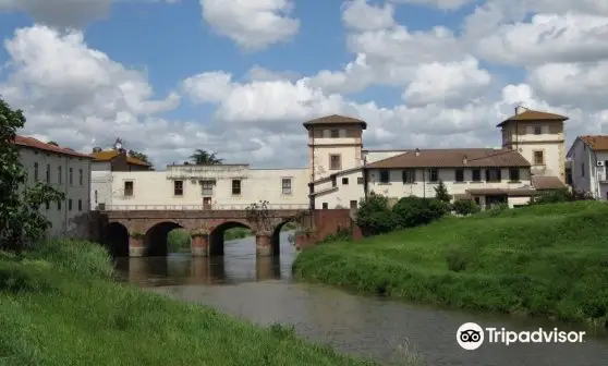 Ponte Mediceo