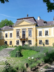 De La Motte Castle Noszvaj