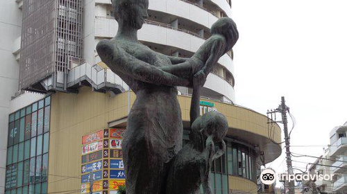 Kagayaki Statue