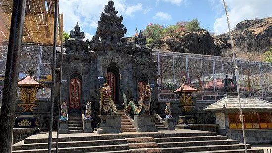 Pulaki Temple