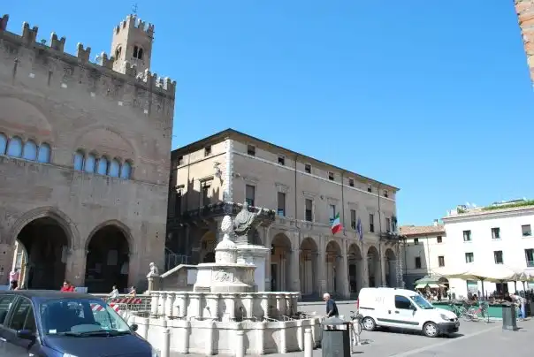 Hotel in zona Piazza Cavour