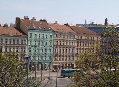 アカット ペンション & アパートメンツ