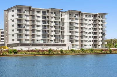 North Shore Oceanside Kawana Các khách sạn ở Birtinya
