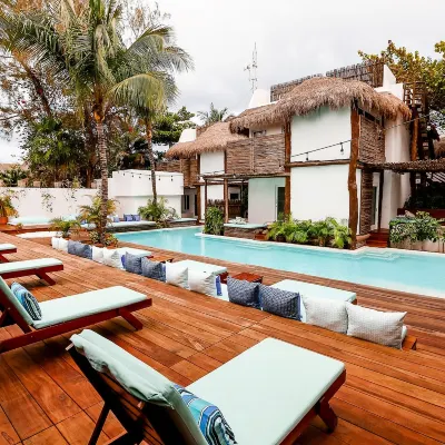 Cabanas Tulum- Beach Hotel & Spa Отели рядом с достопримечательностью «Ресторан Ziggys»