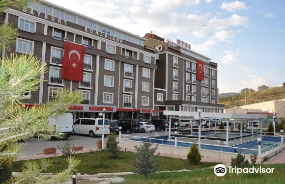 巴伊布爾特科納克拉瑪酒店