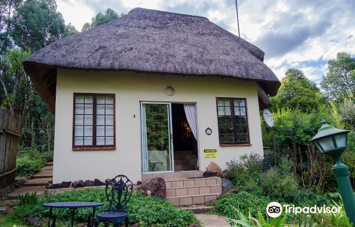 Hawklee Country House
