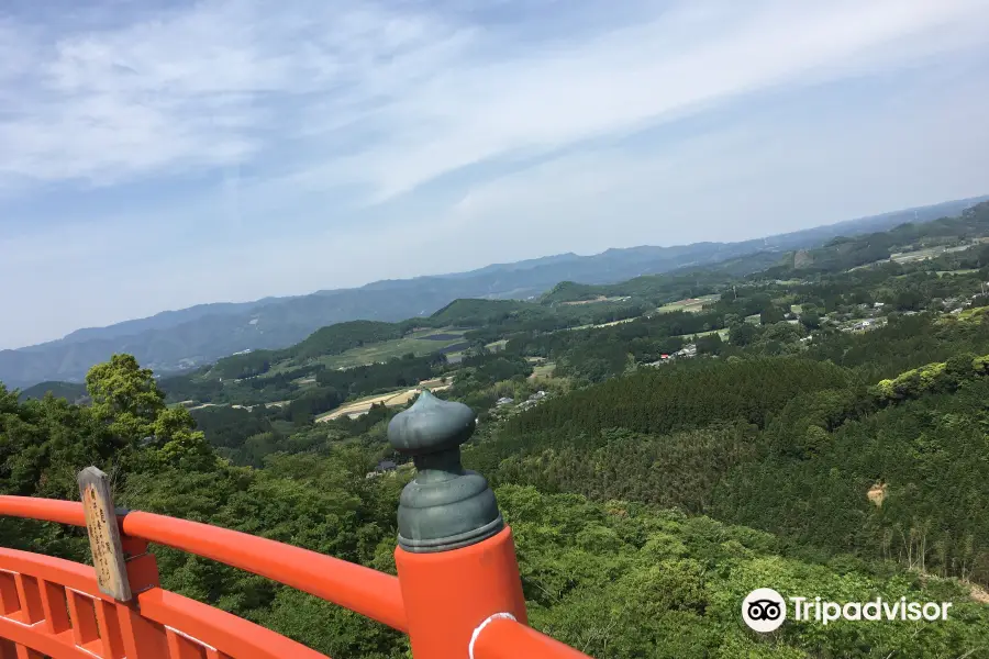 霞神社