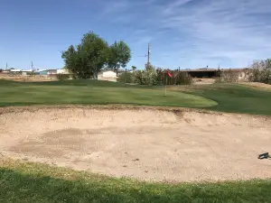 Desert Lakes Golf Course