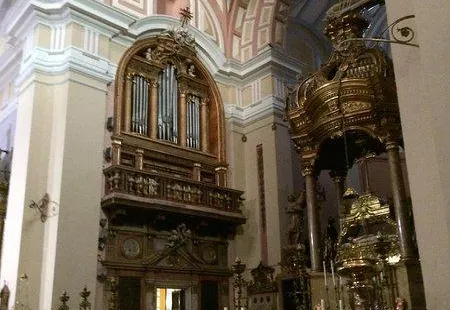 Colegiata del Santo Sepulcro