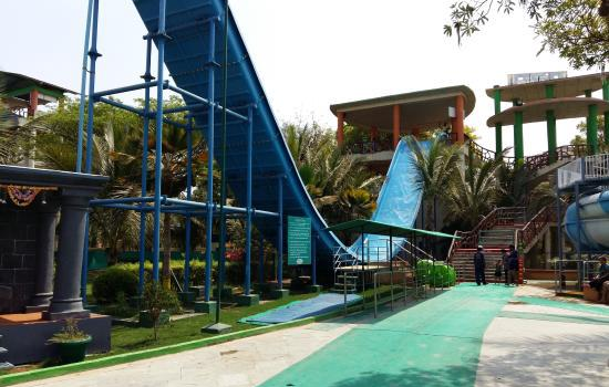 Wet N Joy Water Park