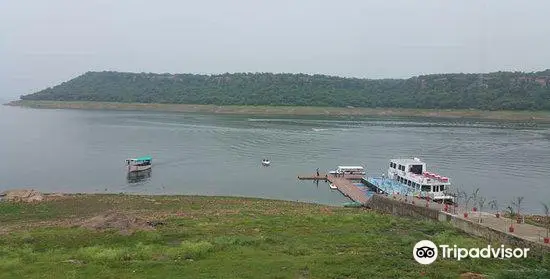 Gandhi Sagar Dam