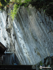 Shirahige Shrine and Big Rock
