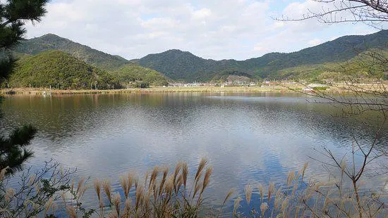 Seikai Lake