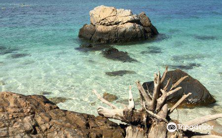 Koh Kham Undersea