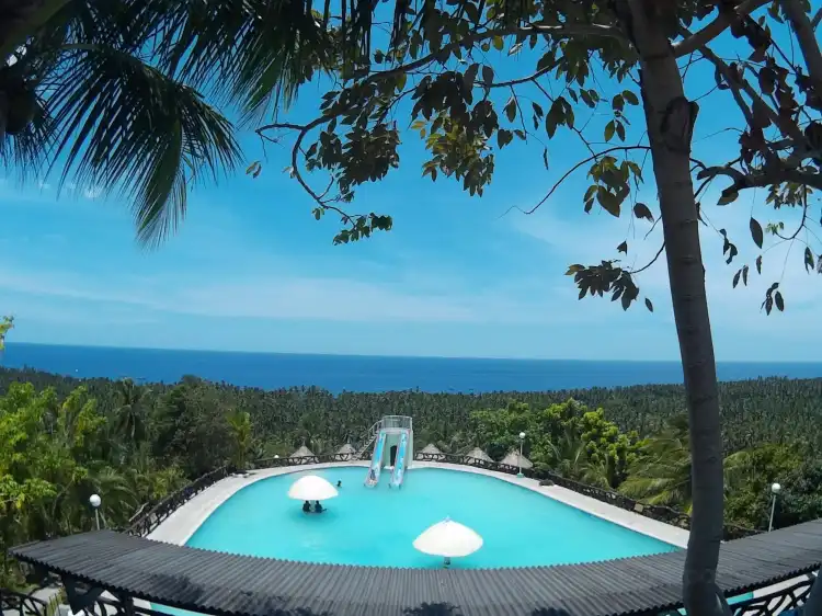 Hotels in Maasim