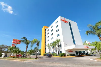 Mision Express Merida Altabrisa Hotel di Chicxulub