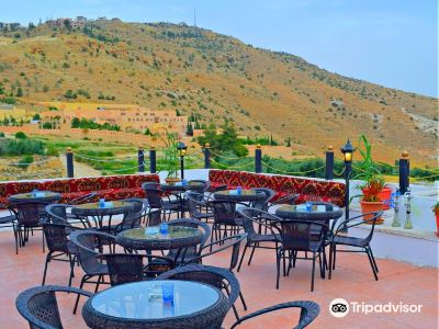 Edom Hotel